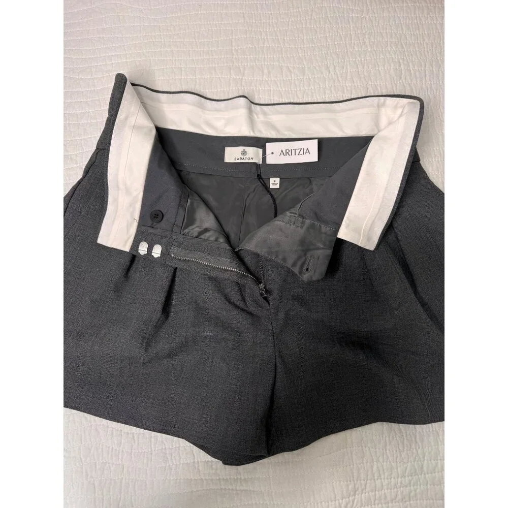 NWT Aritzia Babaton Bureau Grey Fold Over Shorts Woman’s SZ 8 - Picture 4 of 12